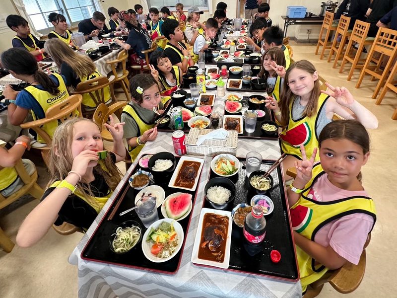 みんなでごはん